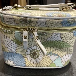 Spartina 449 train case makeup bag